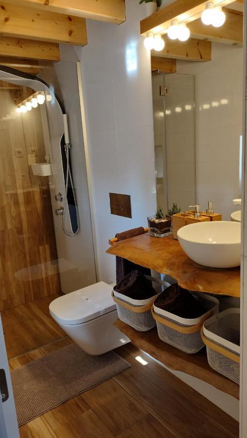 I Loft Viana Villa เวียนา โด กัสเตโล ภายนอก รูปภาพ